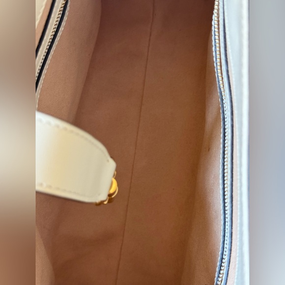 Authentic Gucci Jackie 1961 Tote Bag - Picture 8 of 15